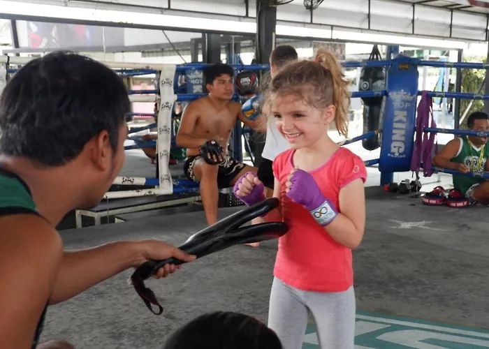 Khongsittha Muay Thai *